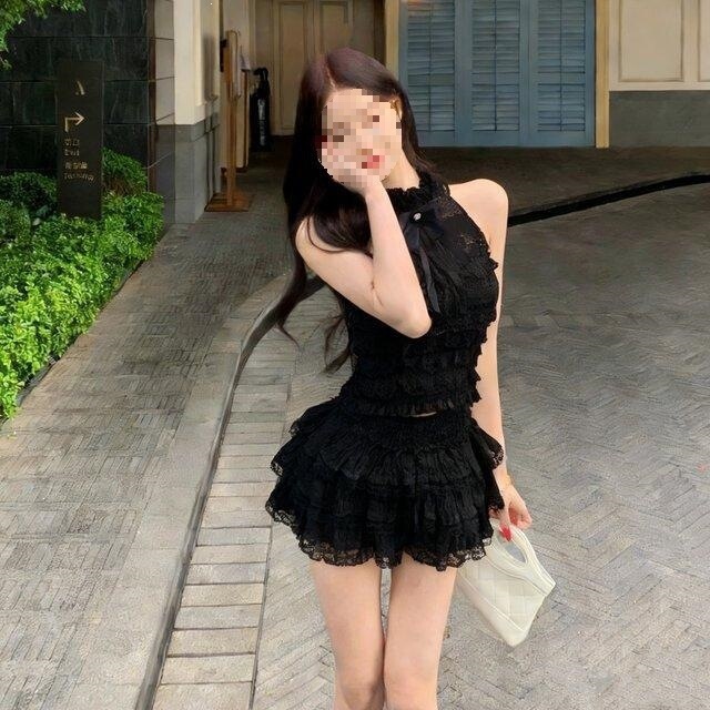 Black bow-tie off-shoulder sleeveless tank top for women, summer elegant two-piece set with lace splicing skirt