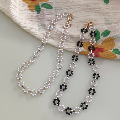 Braided pearl necklace female ins fashion niche design collar temperament internet celebrity clavicle chain simple personality necklace