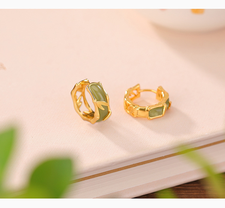 Khuyên tai bạc S925 mạ vàng hình hươu khắc lá tre phong cách cổ điển Trung Hoa — Một cặp chi tiết 4