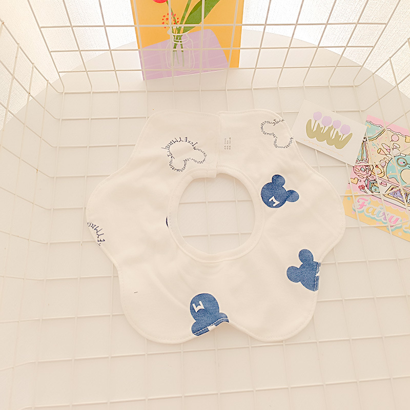 Bebé recién nacido otoño e invierno nuevo estilo flor saliva toalla algodón bebé impermeable escupir babero 360 grados rotación