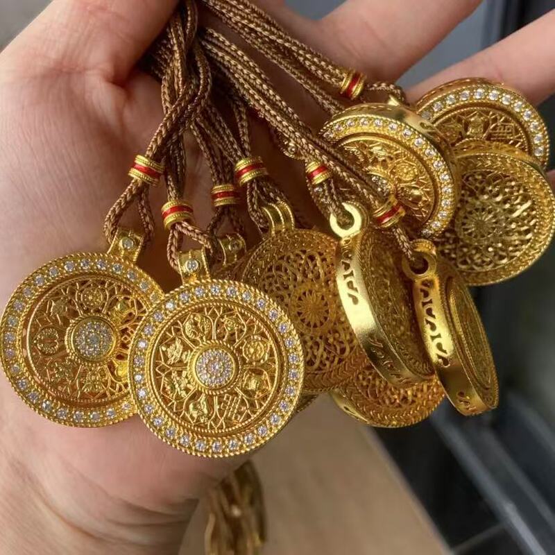 Tiktok Trending Ancient Gold-Plated Diamond Rotating Eight-Treasure Compass Pendant Hollow Compass Sweater Chain Women's Necklace Accessories