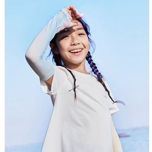 Same Style Ice Silk Sleeve Covers for Summer Outdoor Sun Protection UV Protection for Boys and Girls Children Ice Sleeve Covers Finger Breathable Quick-Drying