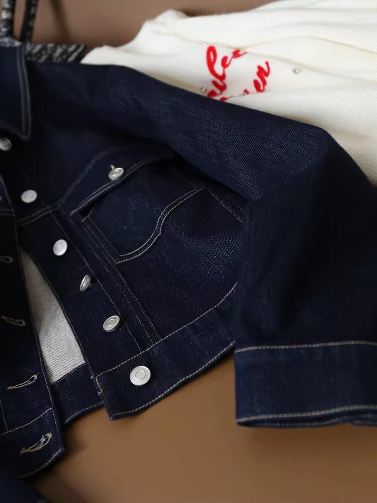 Women's Denim Jacket Bright Silk Lapel Niche Design Short Coat_voghion.com