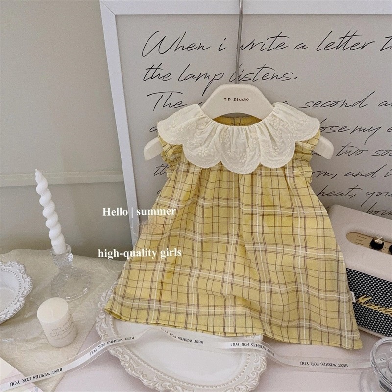 【Sweet Little Chef】Vestido retro francés a cuadros amarillos para bebé niña con bordado en la solapa y pequeños detalles bordados, vestido de moda.