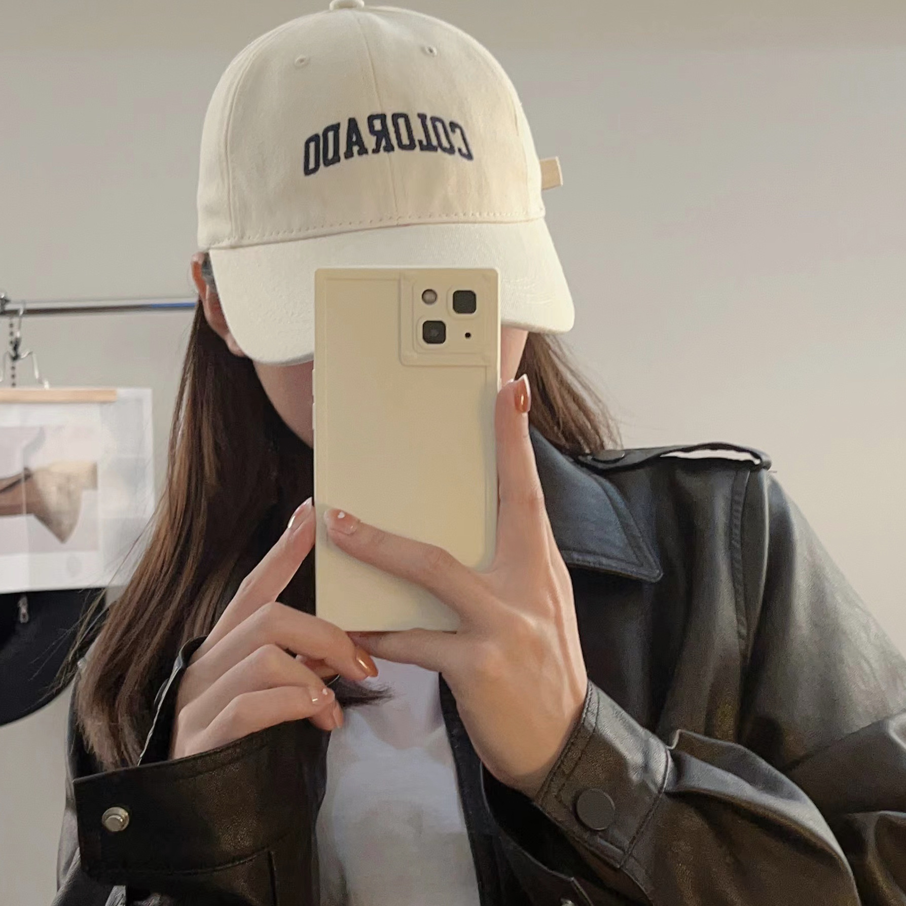 Title 19, Sade Düz Renkli Kare Telefon Kılıfı Yeni Niş Te...