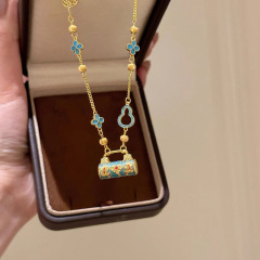 Yi Suan Jiangnan」新しい中国風エナメルブルー安全ロックペンダントネックレスレトロコントラストカラー宮殿スタイル鎖骨チェーン