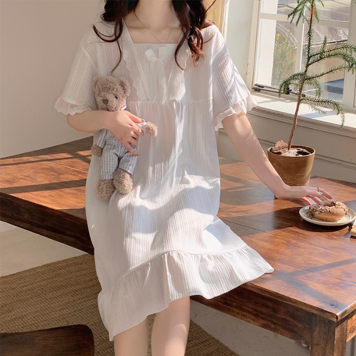 2023 Verano nuevo camisón de estilo princesa de manga corta de las mujeres ropa de casa pijamas de celebridad de Internet puro deseo falda se puede usar fuera