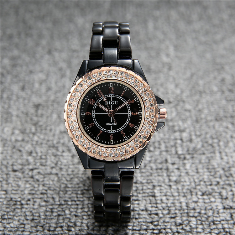 Sommer klassische heiße Art koreanische Marke Damen Quarzuhr weiße Keramik Damenuhr wasserdicht Student Mode Uhr_voghion.com