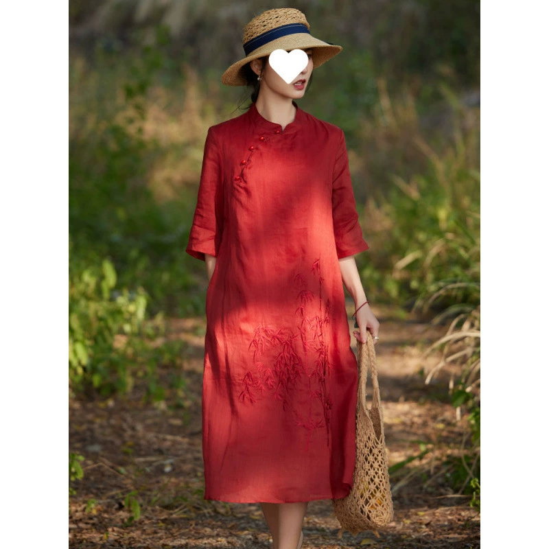 Высококачественное элегантное и подходящее новое дышащее платье длиной до колена в китайском стиле с вышивкой рами, слегка толстое и облегающее.