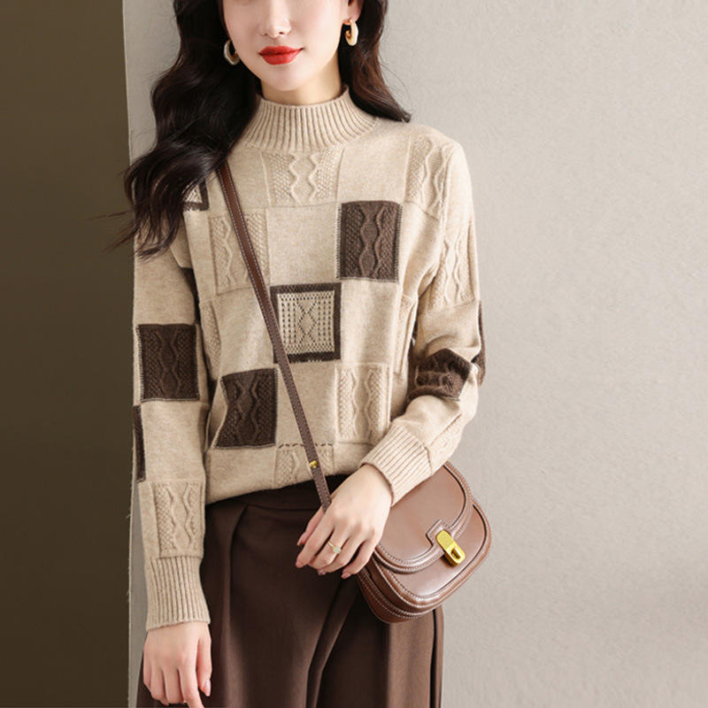 Plus-Size Women's 2026 Autumn and Winter New Korean Style Large Size Red Sweater with Half-High Collar, Loose Cashmere Base Knitwear Trendy