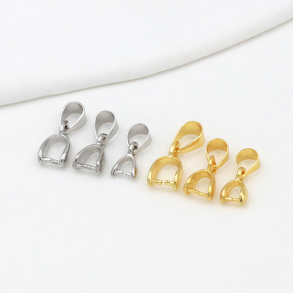 18K chapado en oro con semillas de melón colgantes hebilla de bandeja hebilla Jade colgante clip hebilla medio agujero titular del grano colgante hebilla DIY accesorios de la joyería