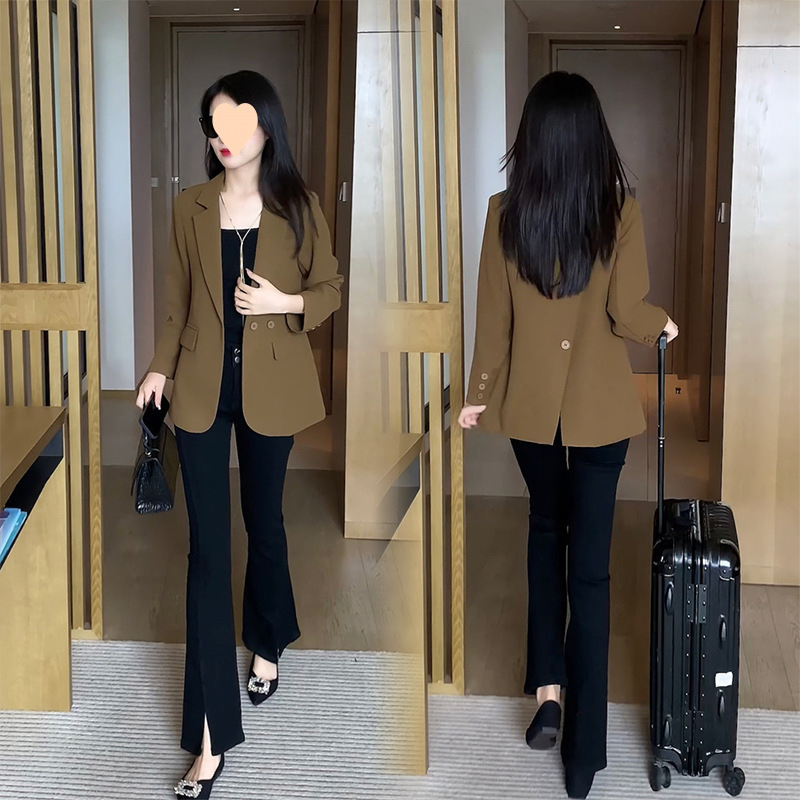 女性用の春と秋のコート、メイラードのホットスタイル、韓国の高級スリットスーツ、小柄な人向け、太った人向けのゆったりとしたカジュアルなスタイル|undefined