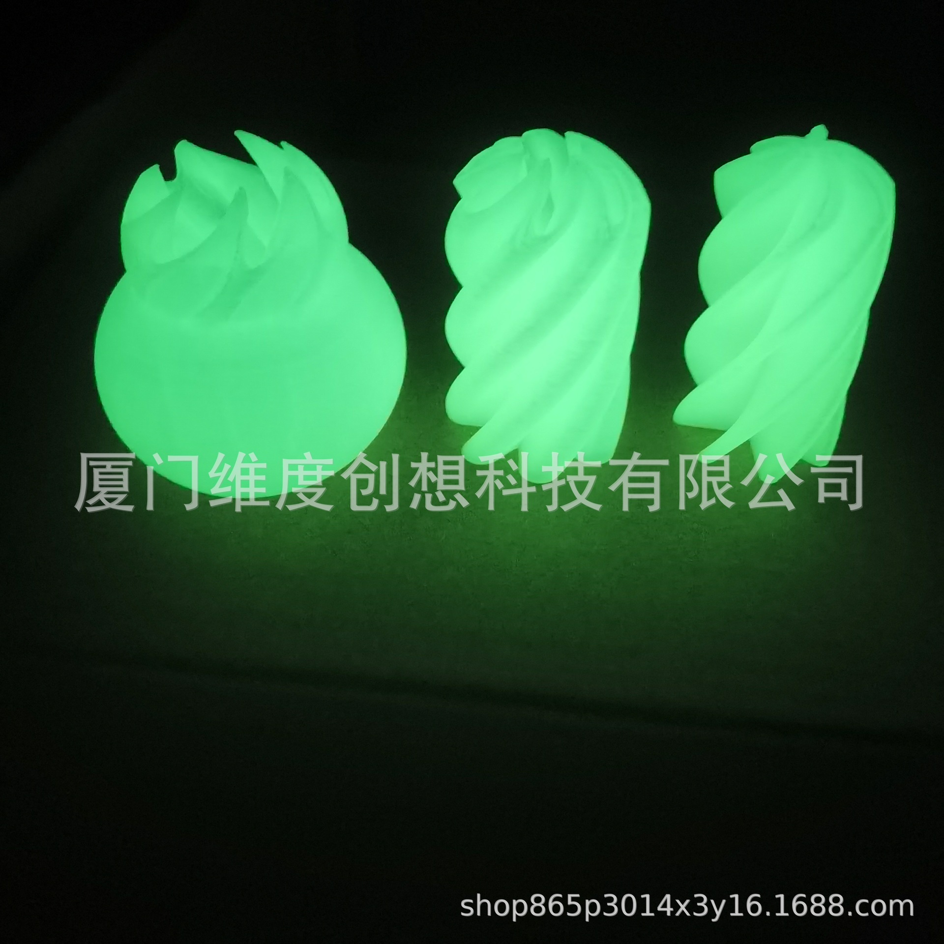 Explosión transfronteriza impresión 3D juguetes descomprimidos 3 en 1 calabaza a través de la espiral empujar el estand de la música artefactos adornos