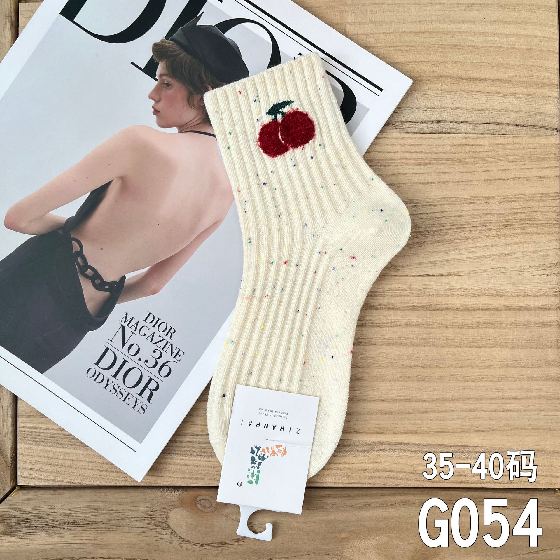 G054 도트얀+레드체리