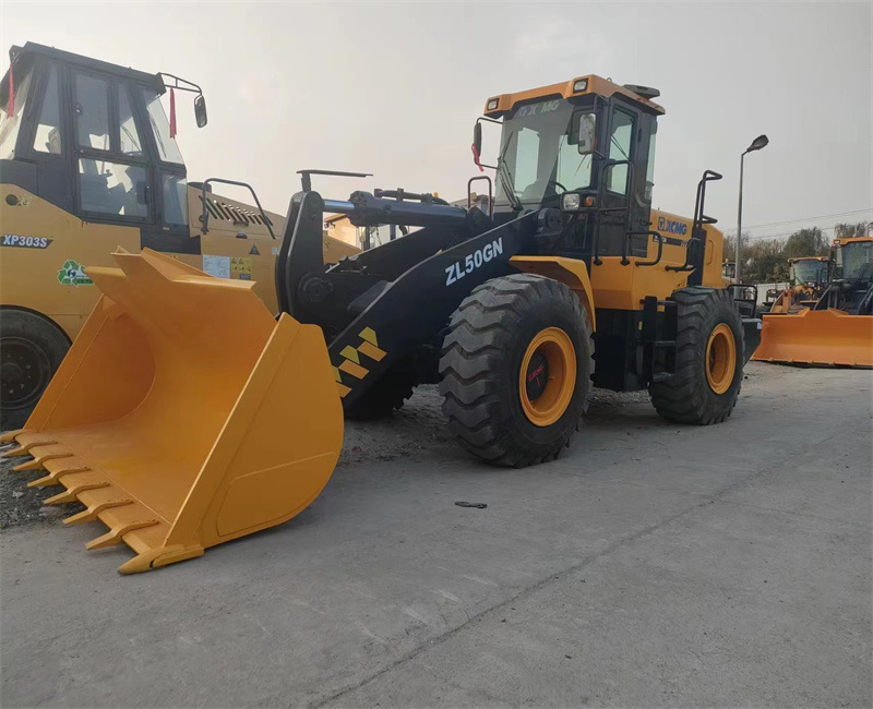 Costa de Marfil exportada XCMG 50GN 500KV excavadora de segunda mano con buen rendimiento y garantía de calidad