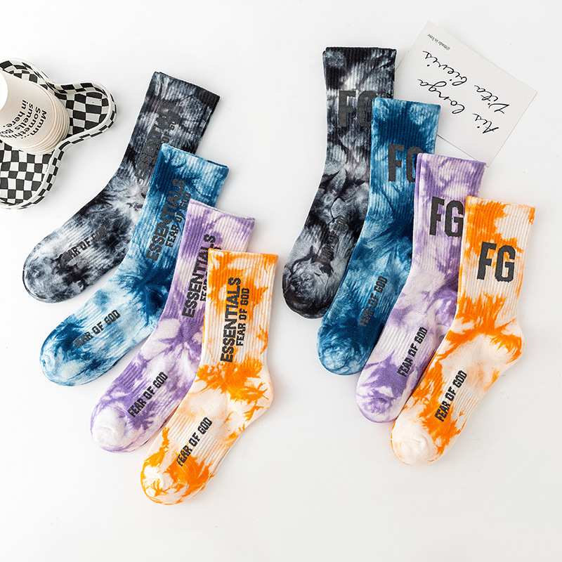 Fear of God Fog Multi-Line Essentials Tie-Dye Socks for Men and Women High Street Mid-Calf Rich Trendy Socks Fear of God Fog Multi-Line Essentials Tie-Dye Socks for Men and Women High Street Mid-Calf Rich Trendy Socks