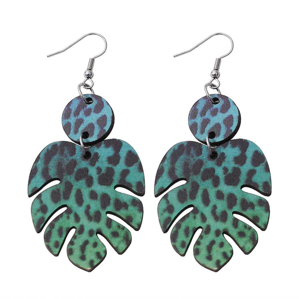 1 Pair Fashion Leaf Wood Women's Earrings display picture 3