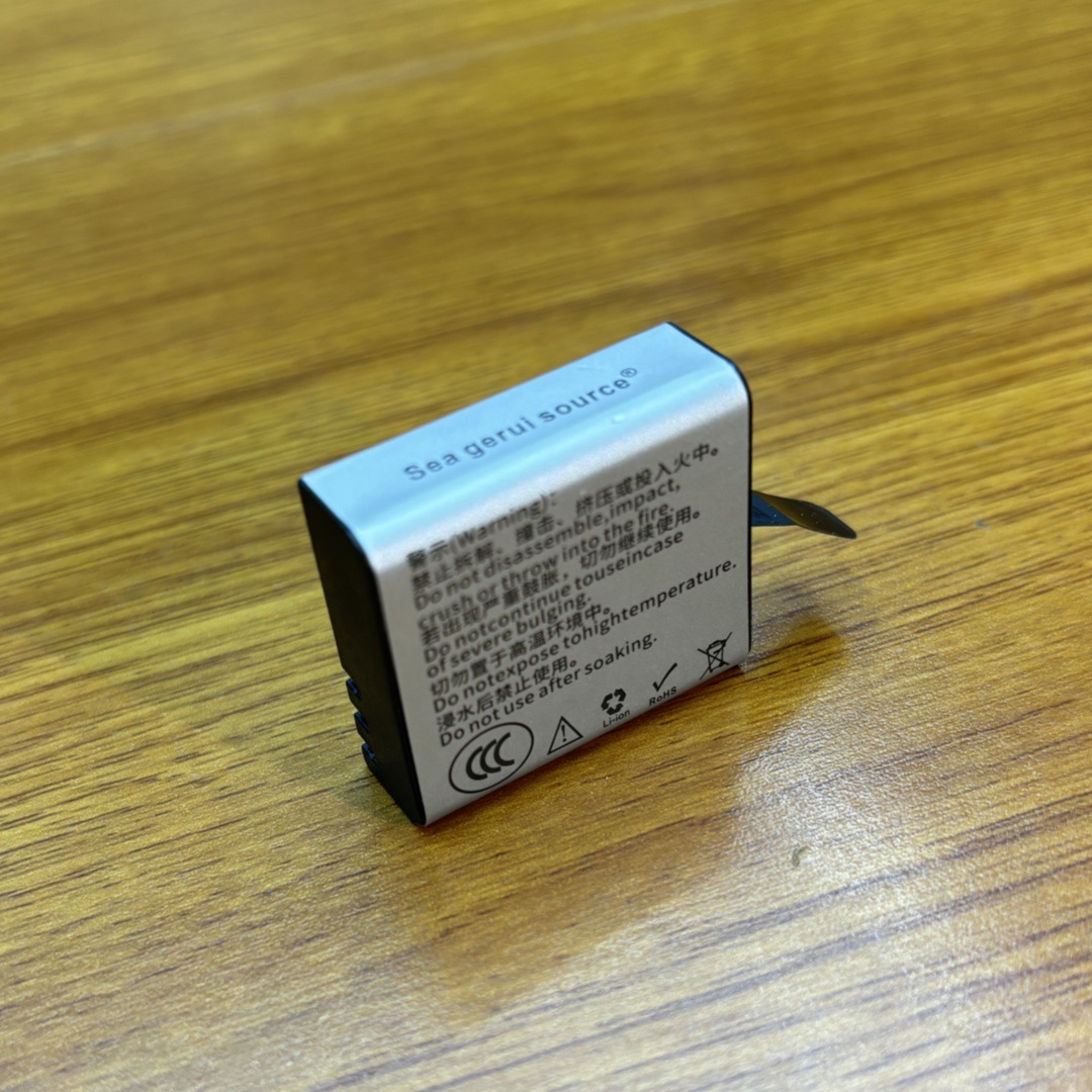 现货银色1000毫安运动相机充电式锂电池便携式摄像机