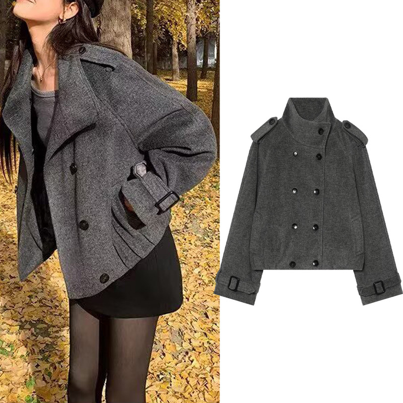 Cross-border gray short wool coat for women, double-breasted high-neck jacket, autumn and winter warm, with a flared hem, casual coat Cross-border gray short wool coat for women, double-breasted high-neck jacket, autumn and winter warm, with a flared hem, casual coat