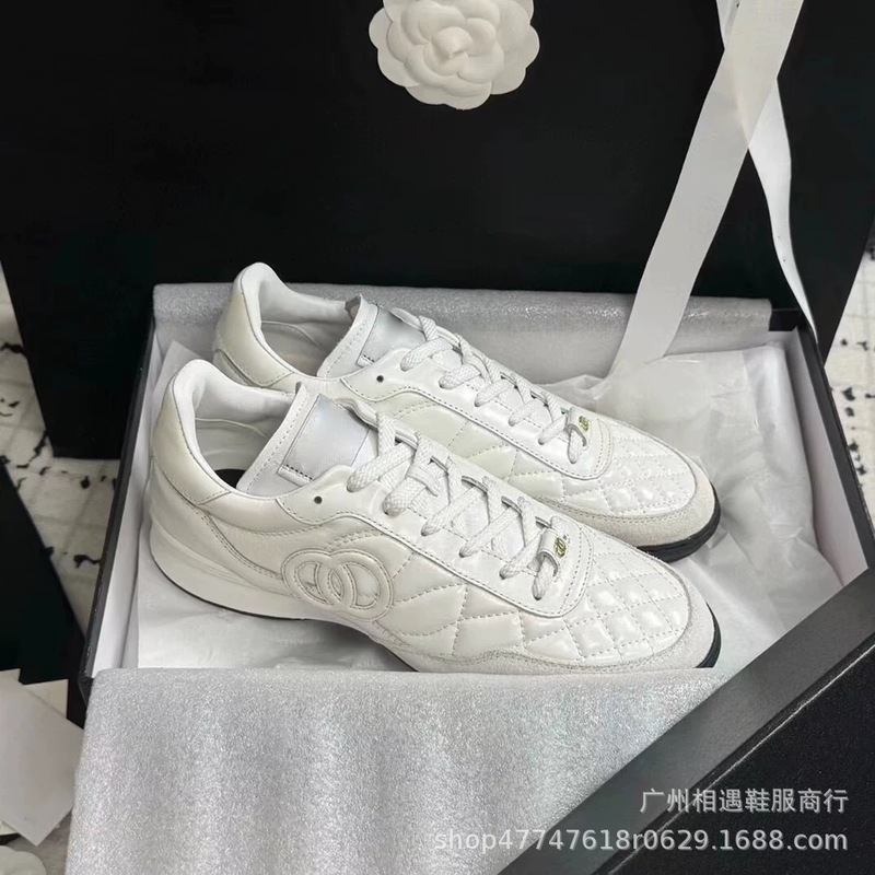 高バージョン Xiaoxiangfeng Lingge レザー 2024 ホワイトシューズカジュアルランニングシルバー多用途道徳トレーニングスポーツシューズ女性用|undefined