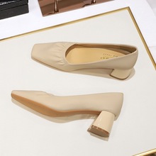 5288-13 Retro Korean version wrinkled shoe with square toe, shallow mouth, thick heel, mid heel, versatile for spring and autumn commuting women's shoes, single shoe