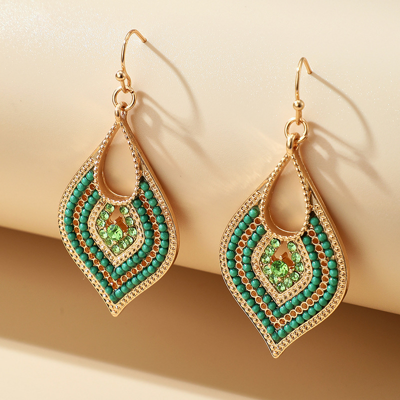 Ethnic Style Rice Beads Leaf Earrings display picture 3