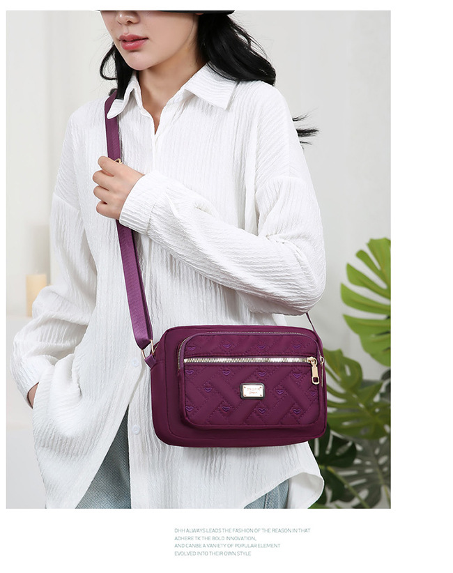 Neue Stil-Crossbody-Tasche zum Ausgehen, große Tasche für Einzelhandelstische, leichte Luxus-Kleinquadrat-Tasche, französische Kleinreisetasche, modische Oxford-Stoff-wasserdichte Geldbörse
