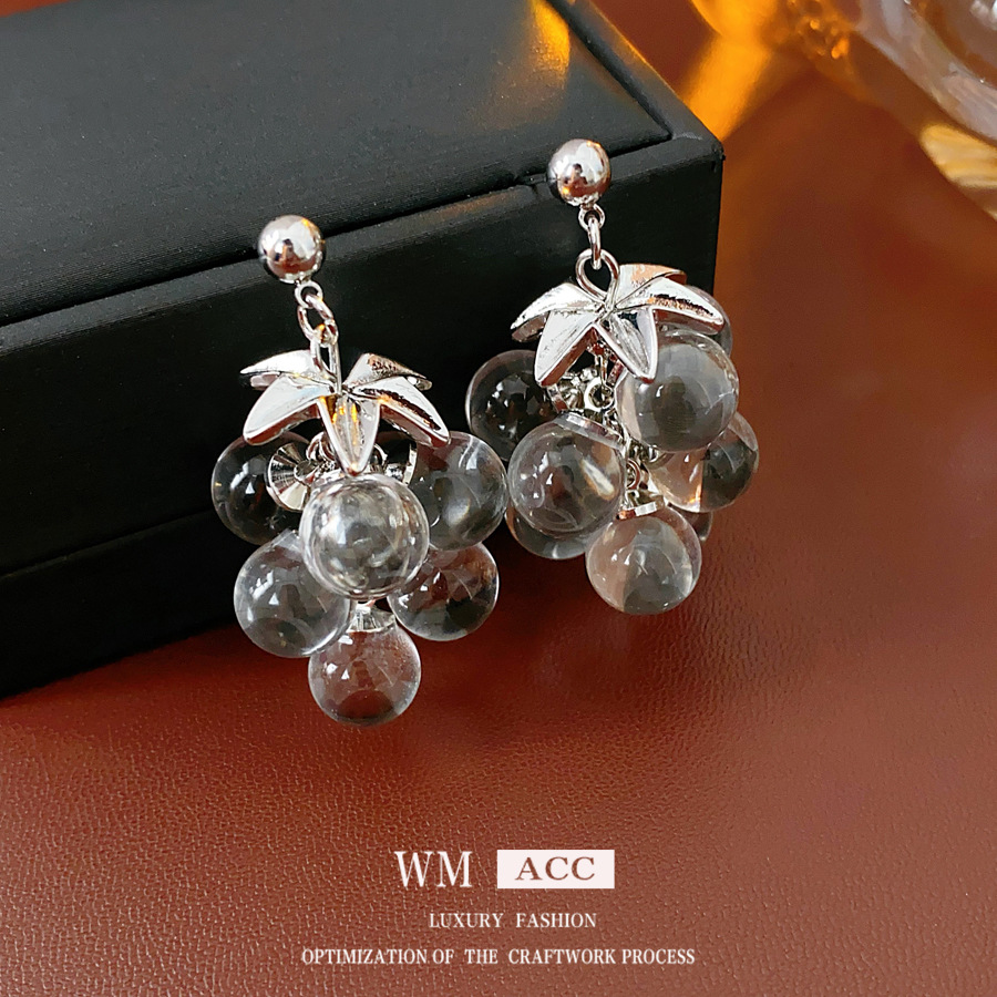 Pendientes de borla de uva de cristal de aguja de plata Pendientes de personalidad de todo fósforo de lujo ligero de nicho Pendientes de moda de alta calidad para mujer image 1