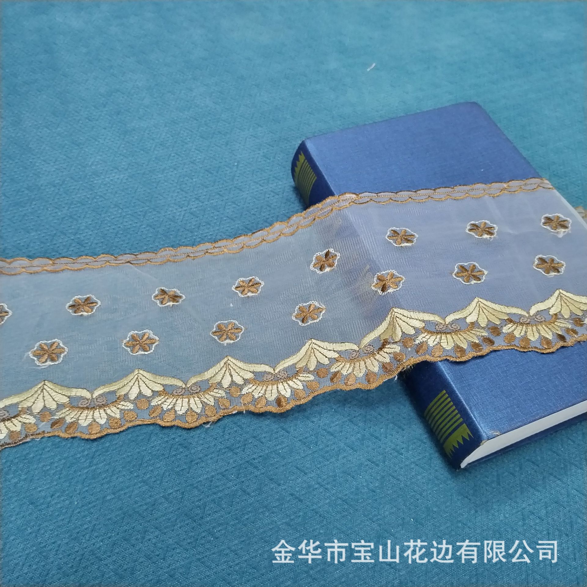 网布绣花面料 满幅植物绣花 舞台服旗袍礼服婚纱面料厂家直供