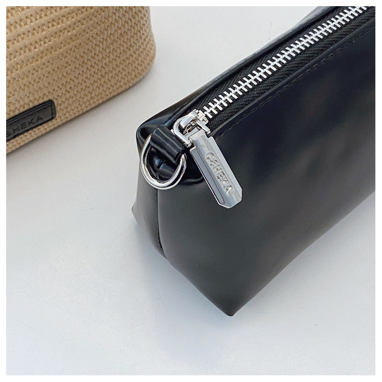Fashionable bucket bag for women 2025 Summer new style work and commuting patchwork woven bag, simple and casual single-shoulder small bag, trendy undefined