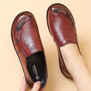 2025 Spring and Summer New Middle-aged and Elderly Comfortable Single Shoes Flat Bottom Granny Soft Bottom Casual Shoes Mother Shoes Foreign Trade Cross-border