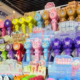 积木类;惯性回力玩具;其他益智玩具