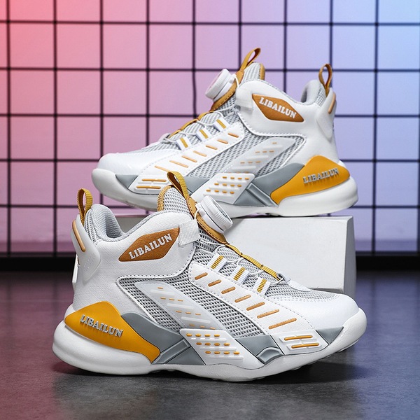 Fashionable basketball uniform for boys