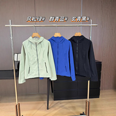 508188新款女士户外防风防水耐磨连帽软壳外套秋季可穿运动百搭