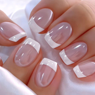 Europe and the United States cross-border 24 short square white French simple high-grade bright fake nails shiny glitter wearing nail