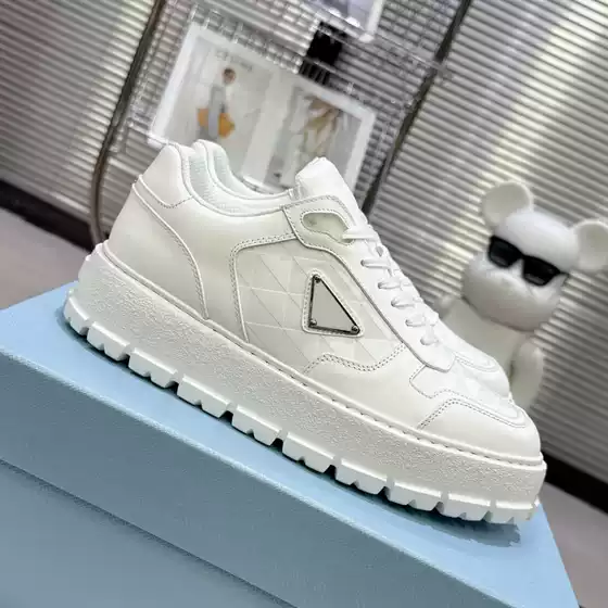 P Vendor New Chunky Casual Skate Sneakers Genuine Leather Lace-Up White Shoes Fashion Trendy Unisex Versatile