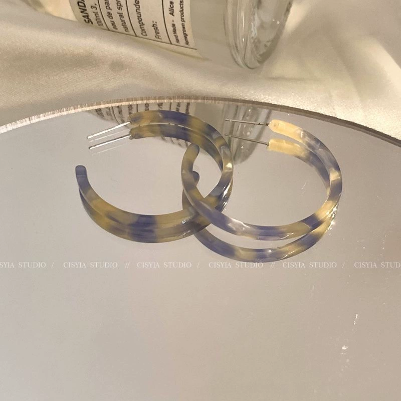 芸钰 крупные кольца-серьги для женщин 14k цвета tortoiseshell blue-gray white latte amber стиль 2024