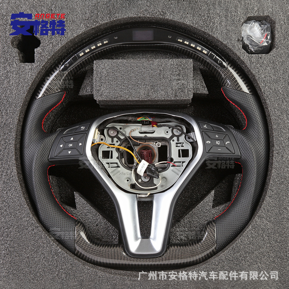 Mercedes-Benz CLA Sport Racing LED uglerod tolali rul g'ildiragi, GLE350, GLE450, GLS450 uchun mos keladi