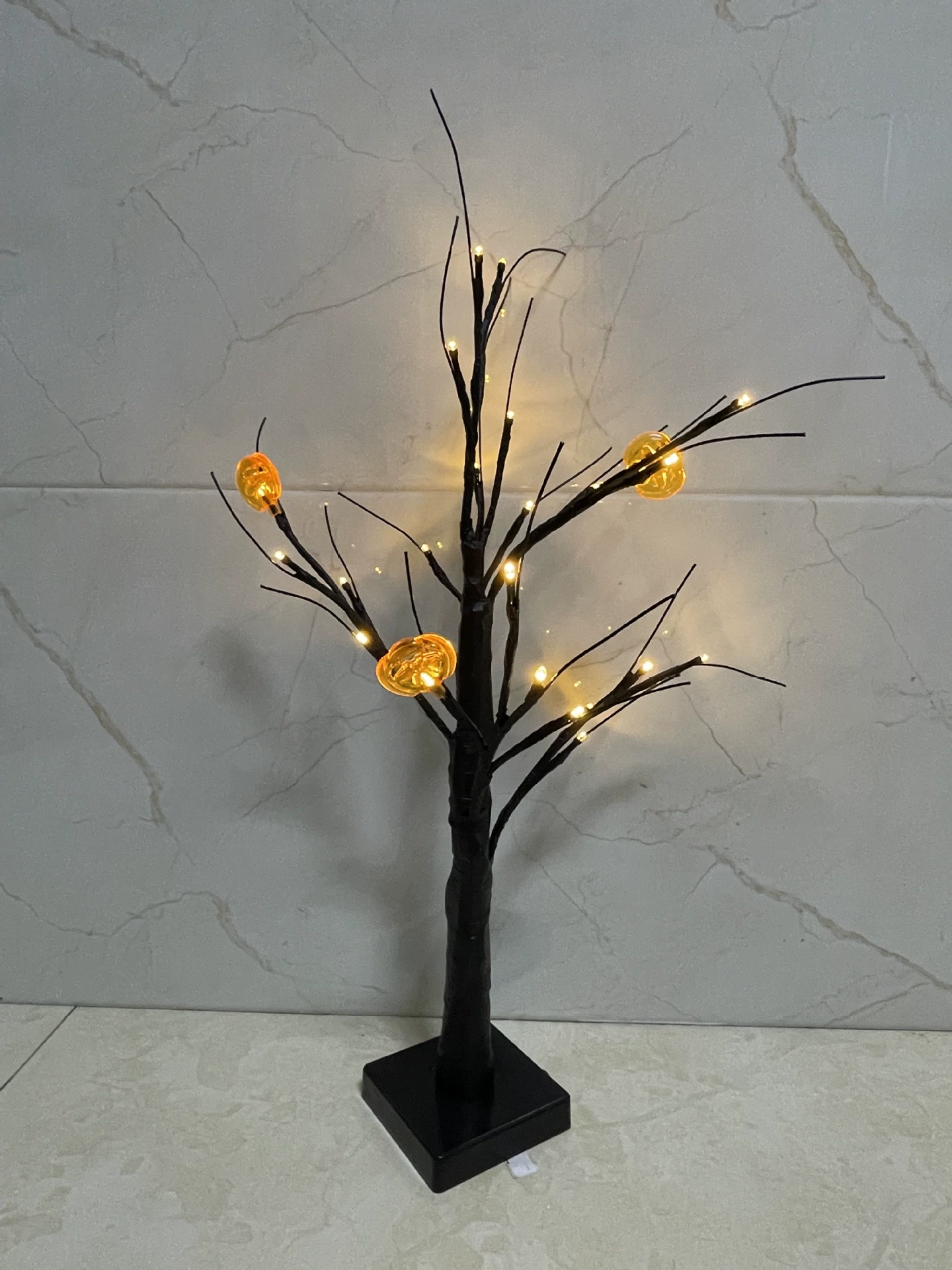 Amazon LED room outdoor decoration simulation tree lamp pumpkin gourd ghost white birch birch bat