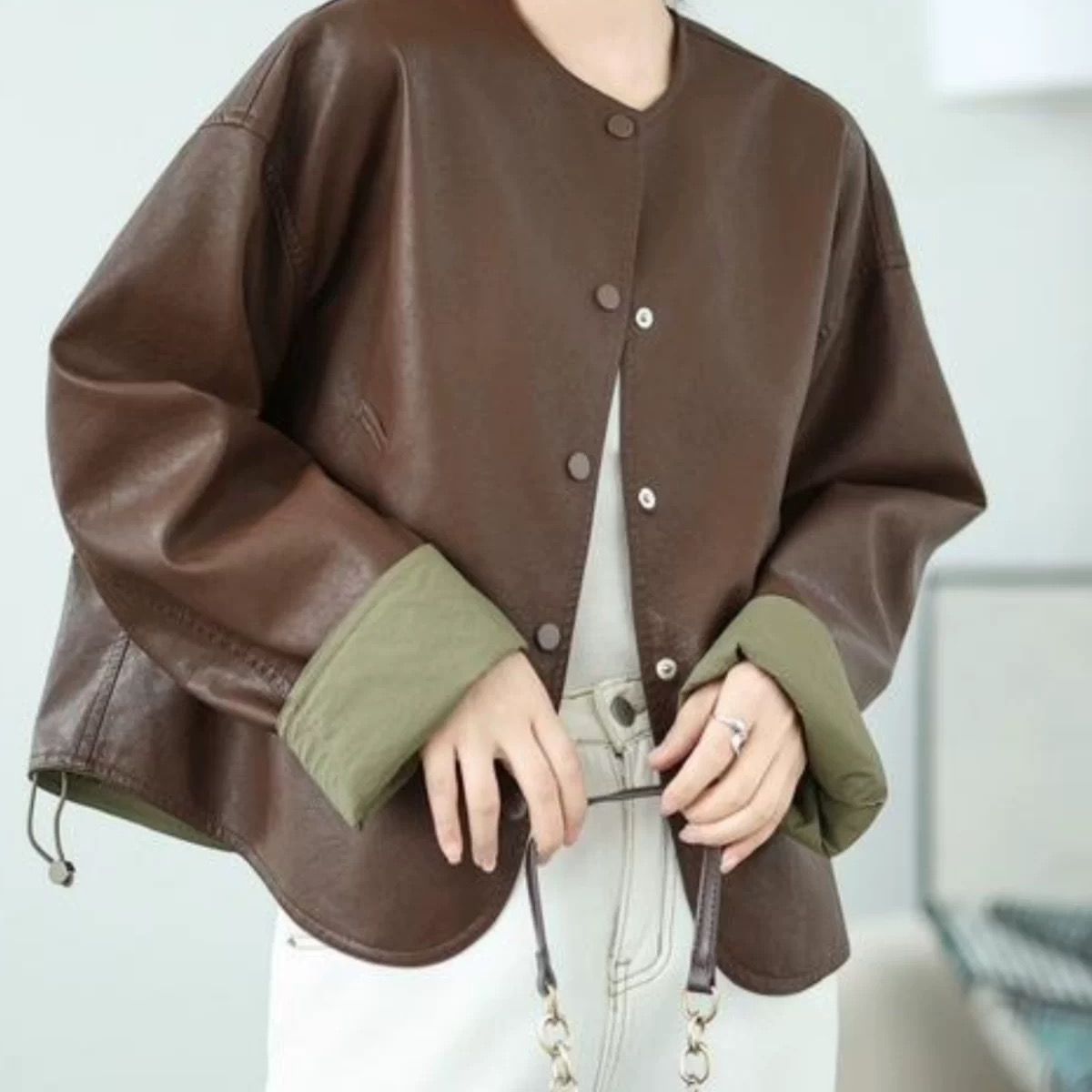 Spring and Autumn Reversible Short Leather Jacket Women's New Style Bat Sleeve Round Neck Jacket Top Black