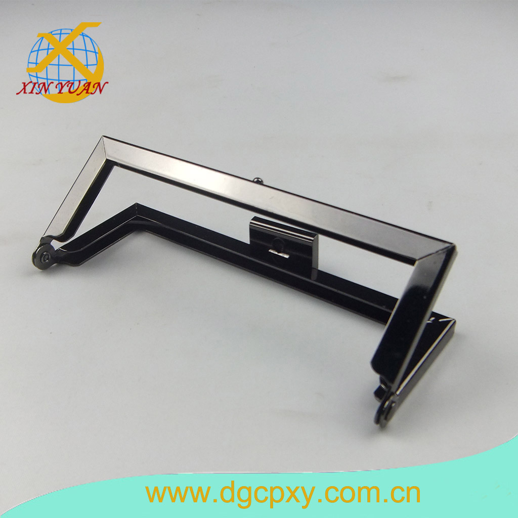 厂家供应手袋五金配件 ，钱包夹口 ，手袋手挽配件扣