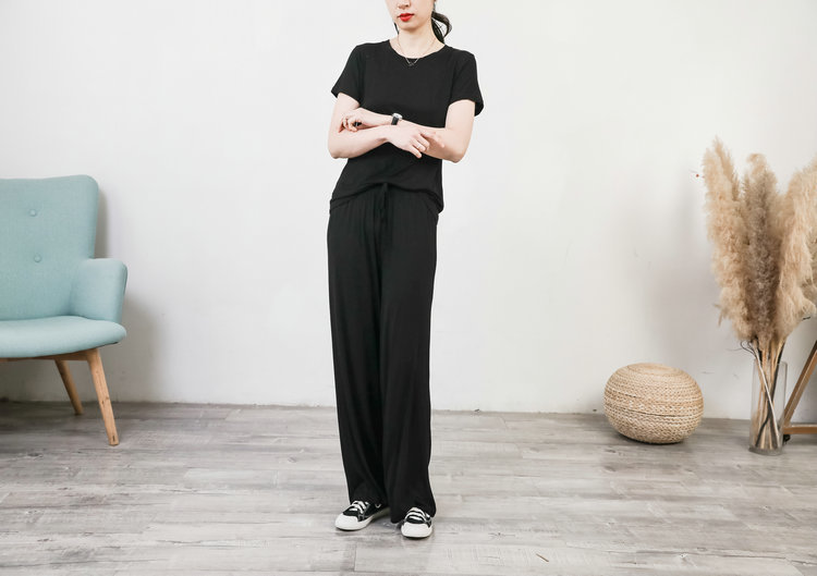 Women's Simple Style Solid Color Modal Pants Sets display picture 1