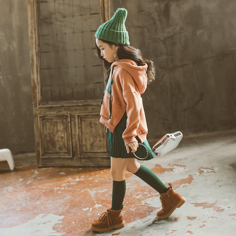 Vestido de manga larga para niñas 2023 otoño e invierno nuevo vestido de dos piezas falso vestido de moda casual para niños medianos y grandes