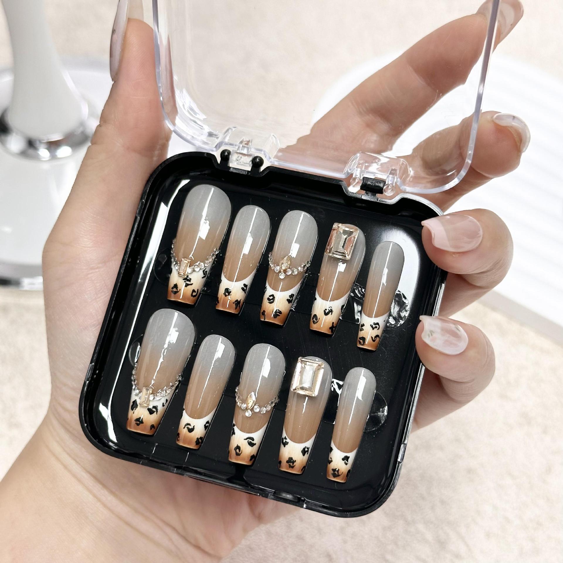 Caja de almacenamiento de uñas de desgaste hecho a mano cubierta transparente fondo rosa pieza de uñas de acrílico desgaste caja de embalaje de uñas al por mayor