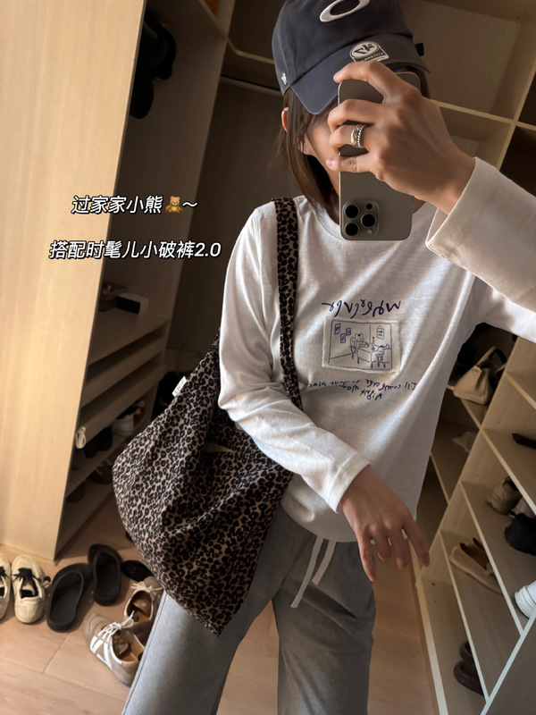 性价比超高25早秋慵懒风层次感贴布过家家小熊印花薄料长袖水洗t|undefined