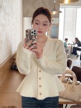 法式泡泡袖珍珠扣针织开衫女秋冬新款短款领荷叶