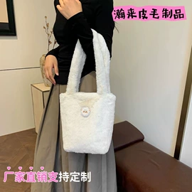 钥匙扣及钥匙扣配件;女士手提包;包挂件