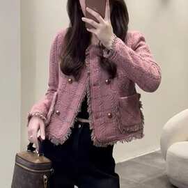 欧货高端小个子粉色短款外套女冬季独特超好看小香风短款外套女潮