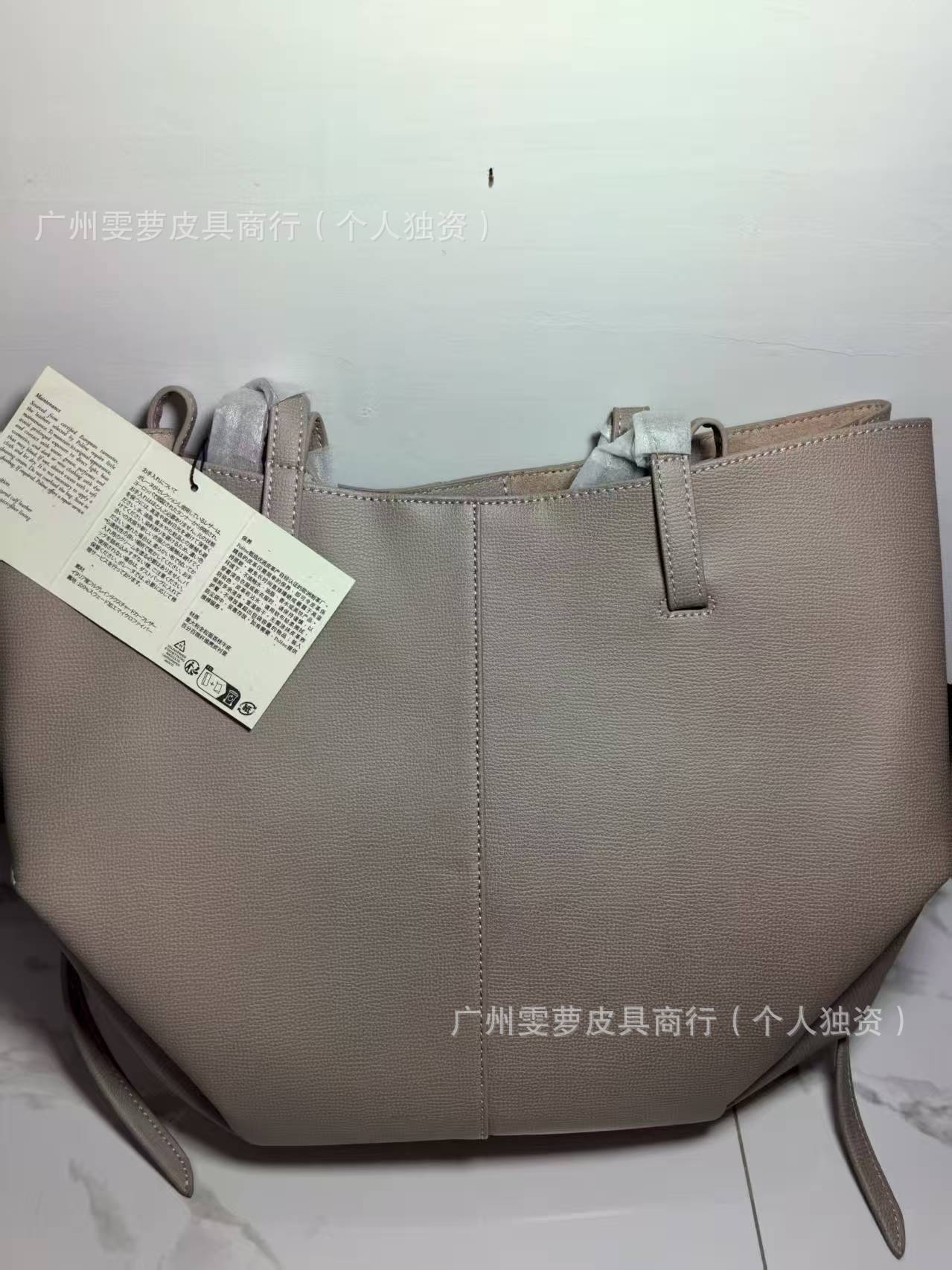 25新型ポレントートバッグ、ファッショナブルなハンドバッグ、高品質本革、大容量、レトロなウィングバッグ