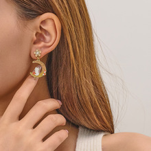 �y�Ȥζ��ͨ���������ö�ᔕr�г���s����ƴɫ���h�W�t���Ů